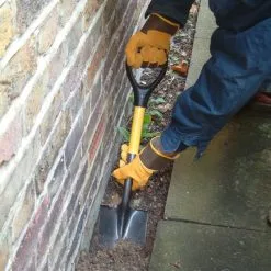 Roughneck ROU68006 Micro Square Head Short Handle Shovel 68-006 -CLEANING PRODUCTS Shop roughneck micro square head short handle shovel rou68006 demo 800x800 1