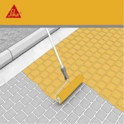 Sika Block Paving Seal Sealer 25 Litre SKBLOCKS25 11 Sika Block Paving Seal Sealer 25 Litre SKBLOCKS25 -CLEANING PRODUCTS Shop sika block paving sealer roller application 800x800 2
